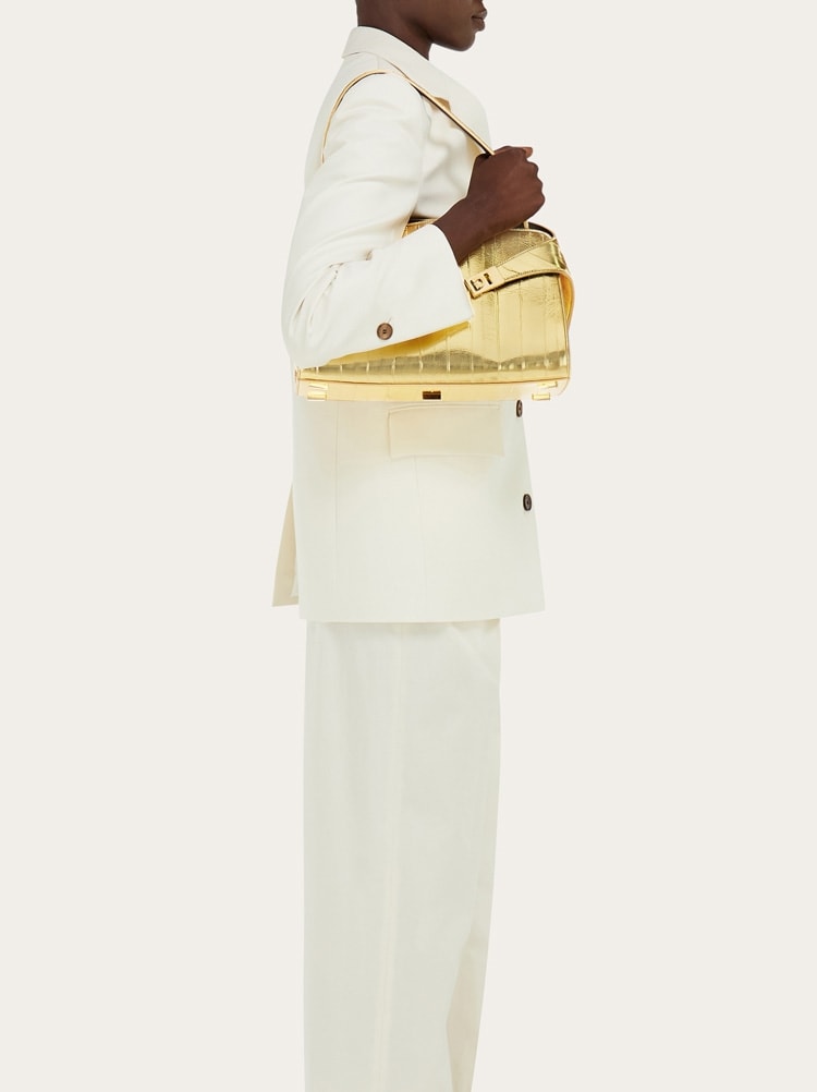 Hug soft bicolor shoulder bag (M) Gallery image 2