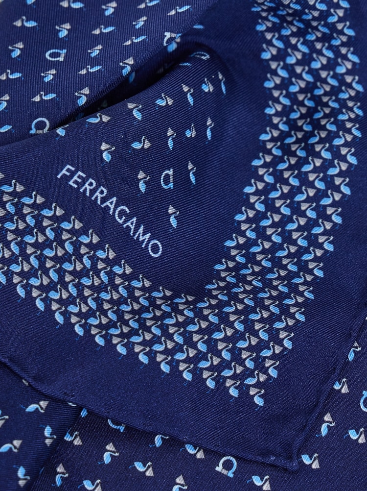 Pañuelo de bolsillo de seda estampado Pelícano Gallery image 2