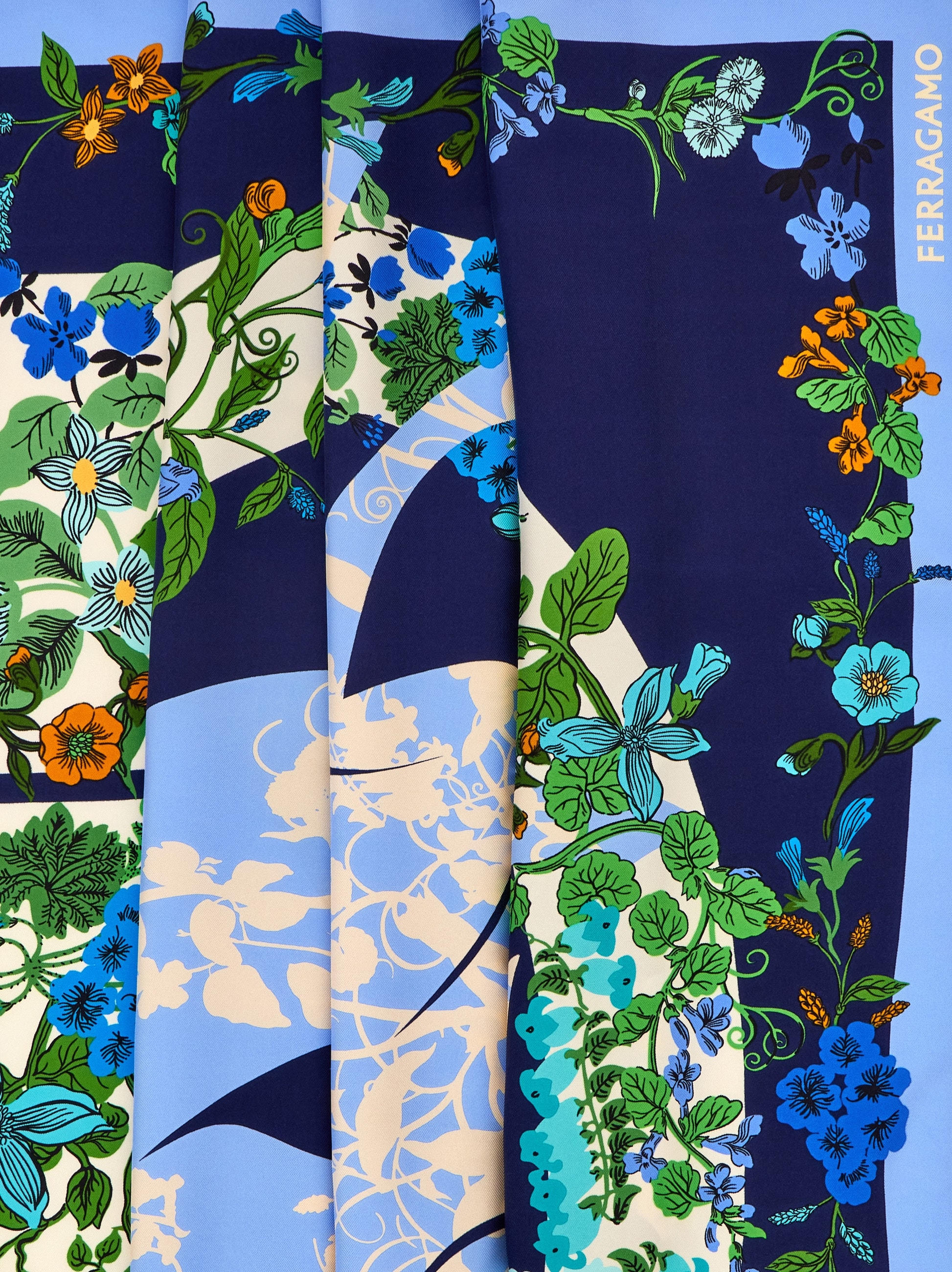 シルクスカーフ - ウィメンズ | Ferragamo