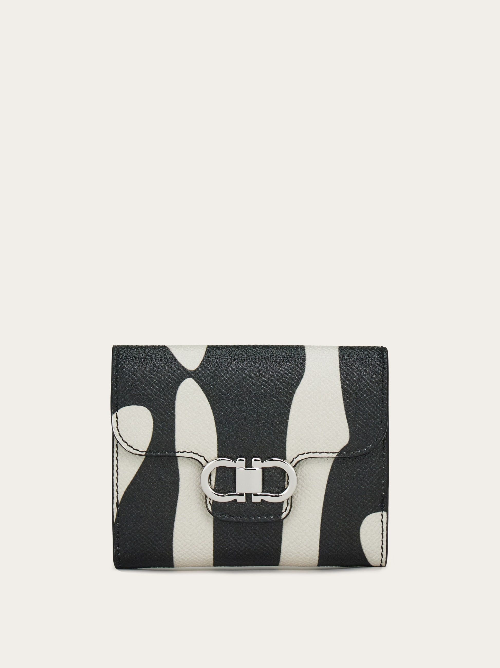 ガンチーニ 二つ折り財布 - ウィメンズ | Ferragamo