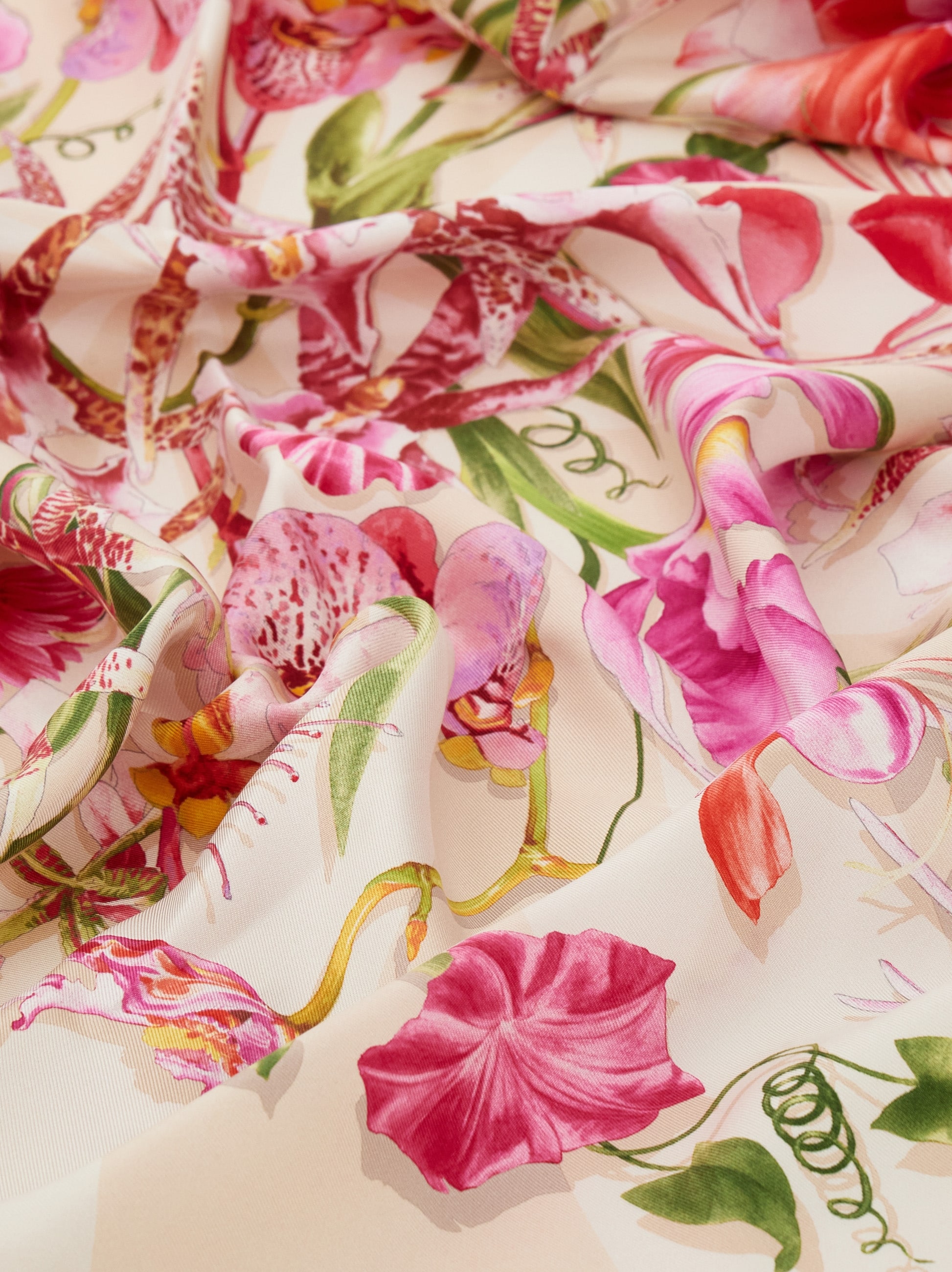 Gaia print silk scarf - Women | Ferragamo