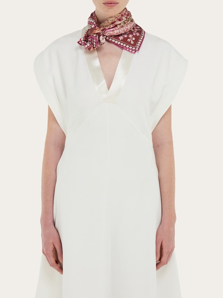 Palazzo print silk scarf Gallery image 3