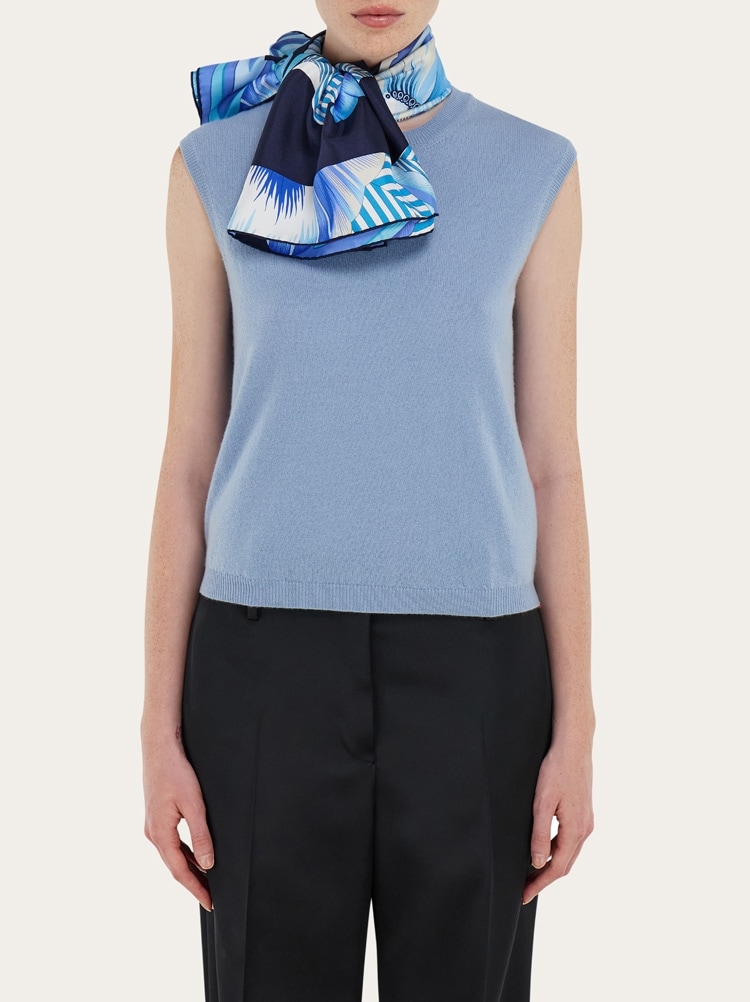 Brezza print silk scarf Gallery image 3