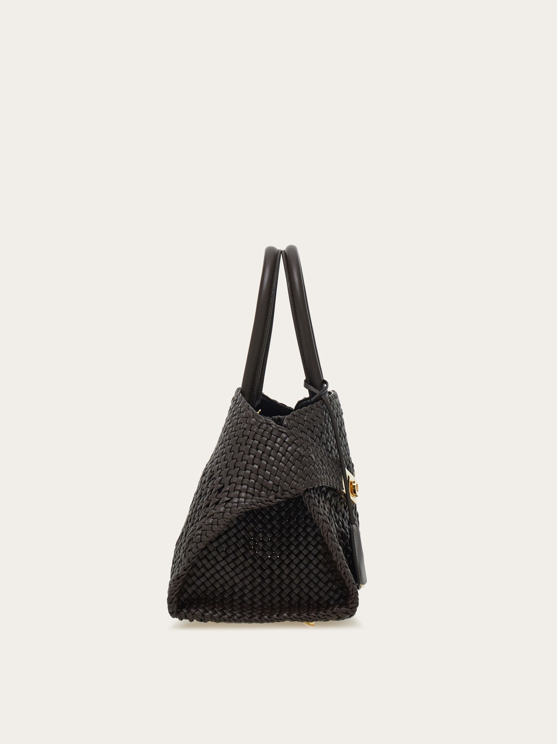 Hug handbag (M) - Women | Ferragamo