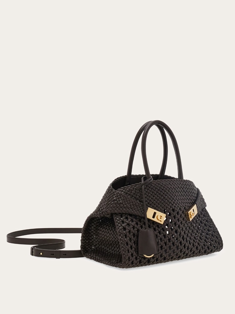 Hug handbag (M) Gallery image 5