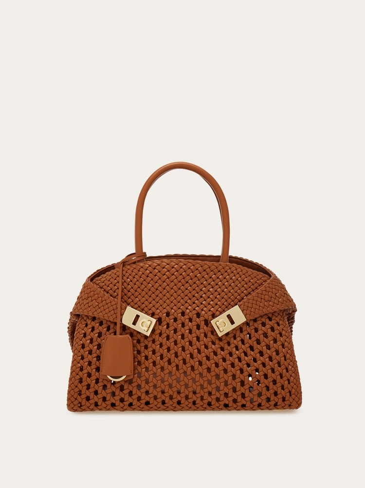 Hug handbag (M) Gallery image 1