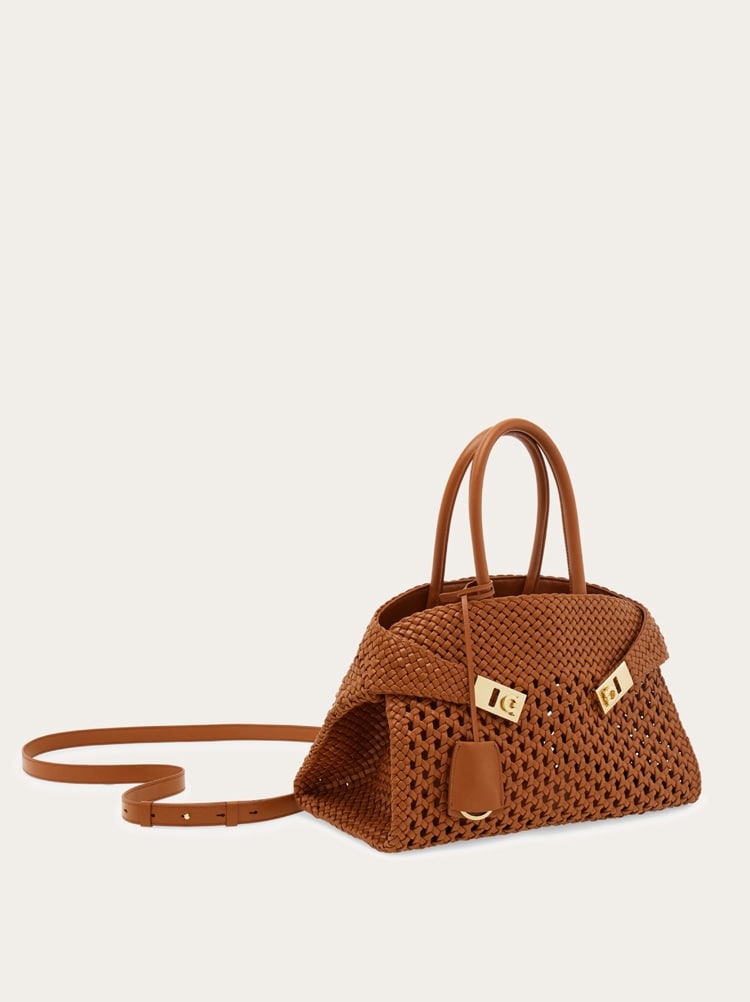 Hug handbag (M) Gallery image 5