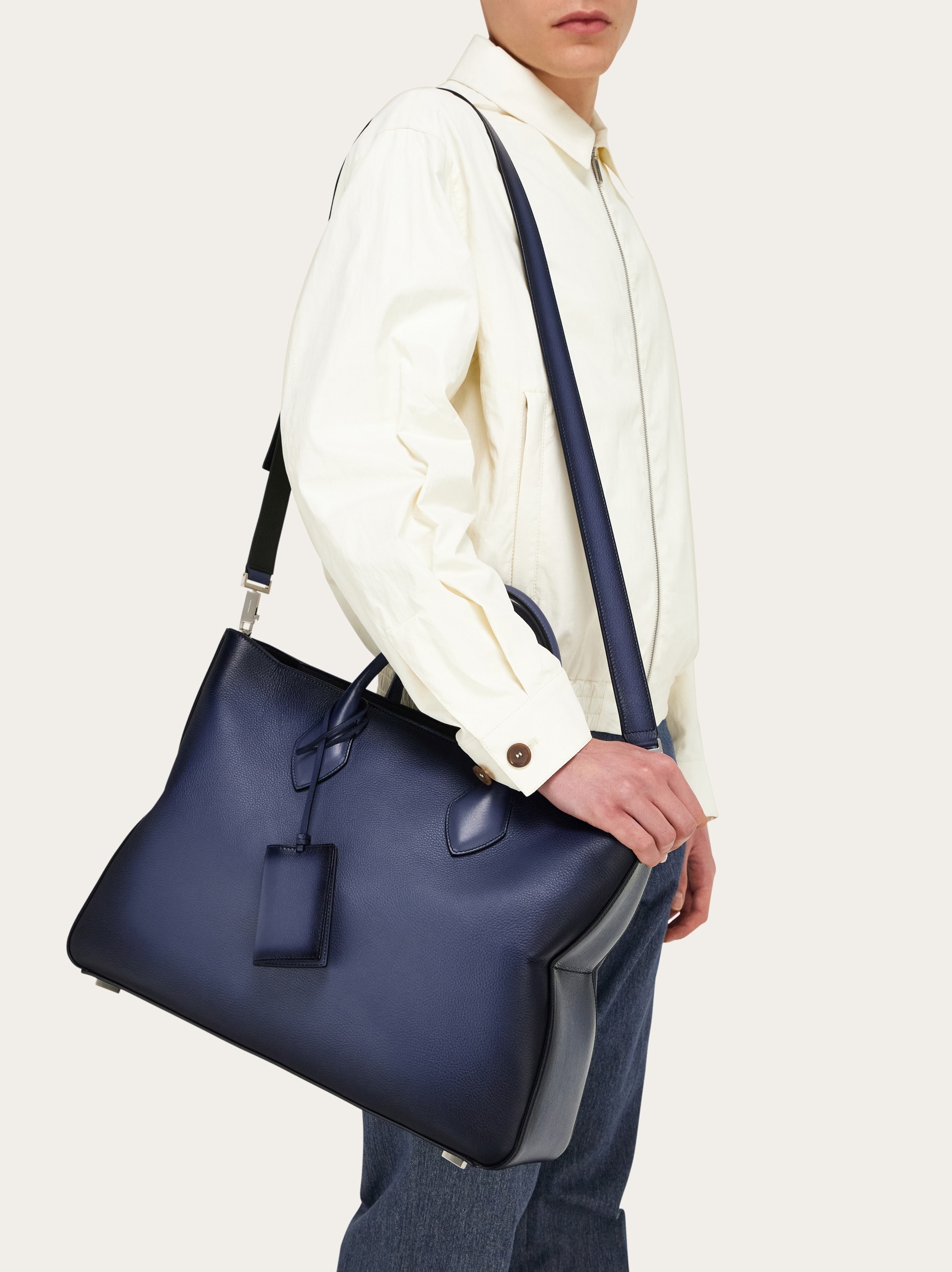 トートバッグ - メンズ | Ferragamo