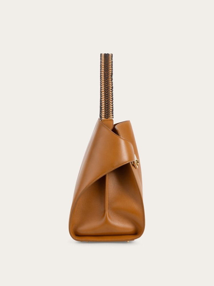 Hug soft bicolor shoulder bag (L) Gallery image 2