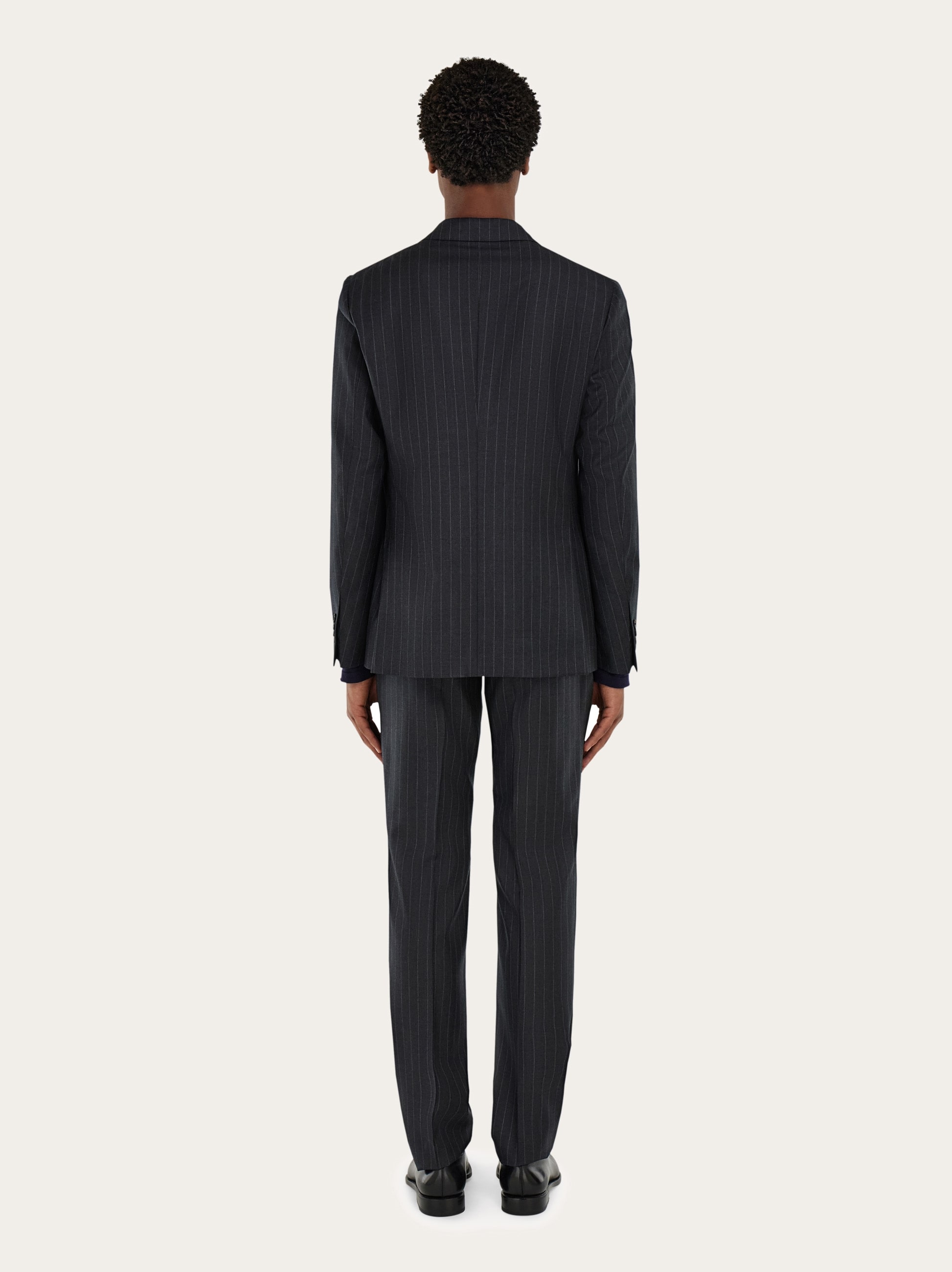【美品】Ferragamoフェラガモ カシミアスーツセット イタリア製 上質 冬 スーツ - メンズ | Ferragamo