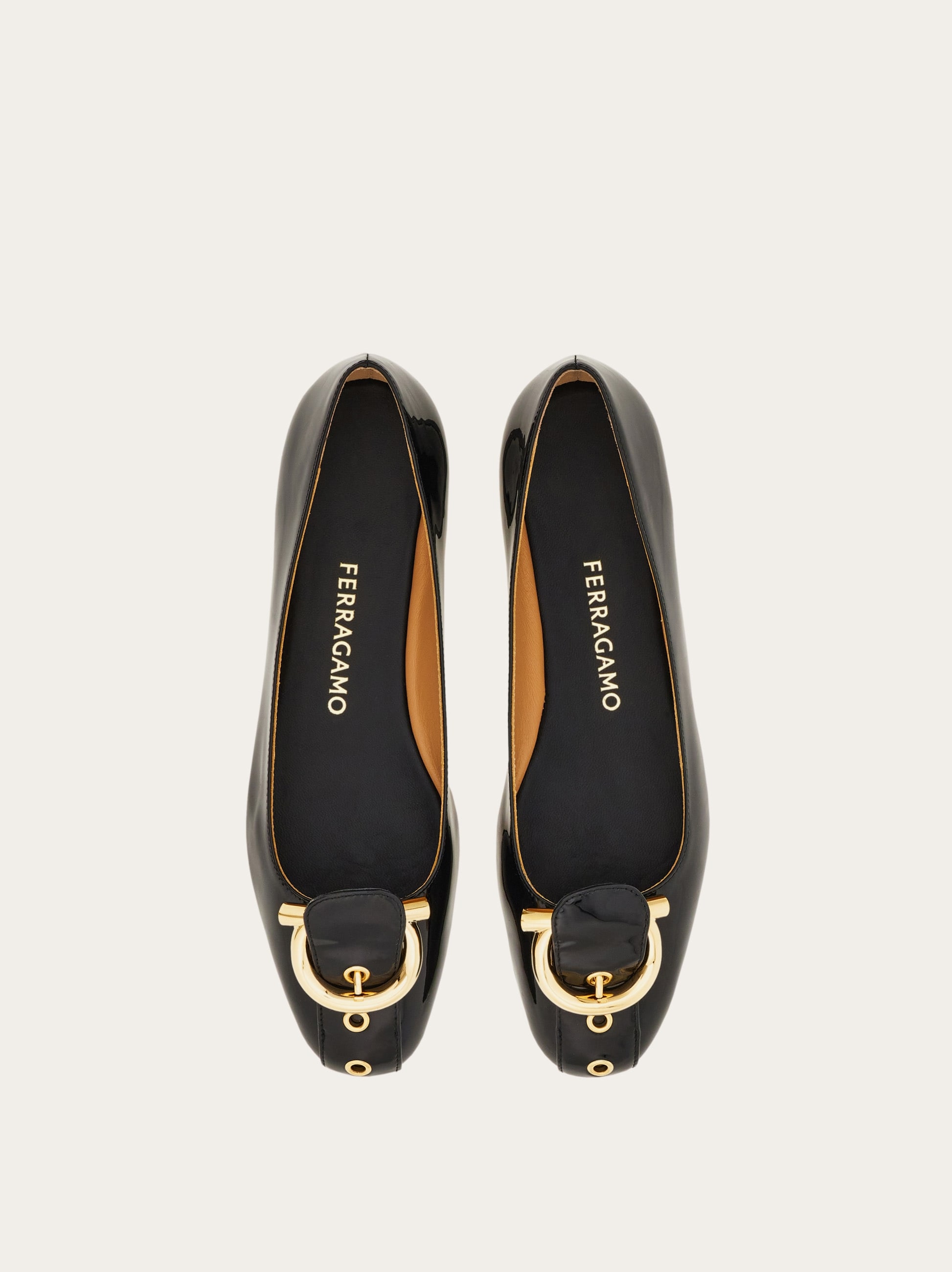 ガンチーニ バレエフラットシューズ - ウィメンズ | Ferragamo
