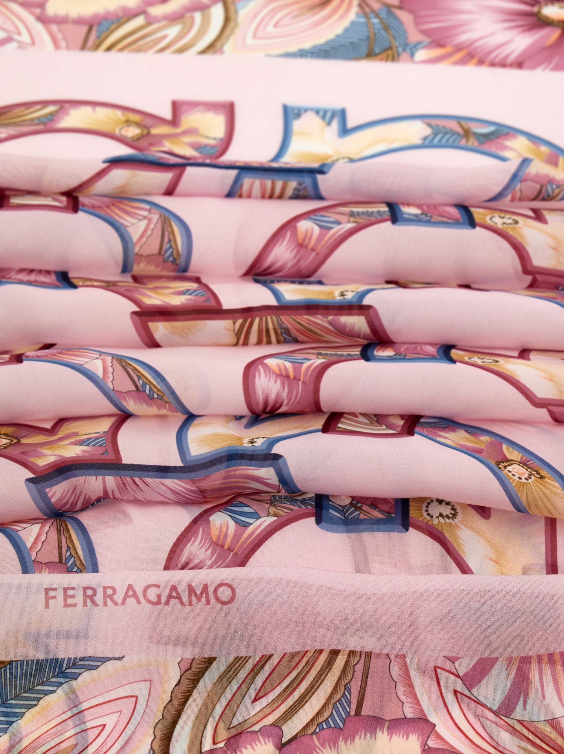 Brezza print silk scarf - Women | Ferragamo