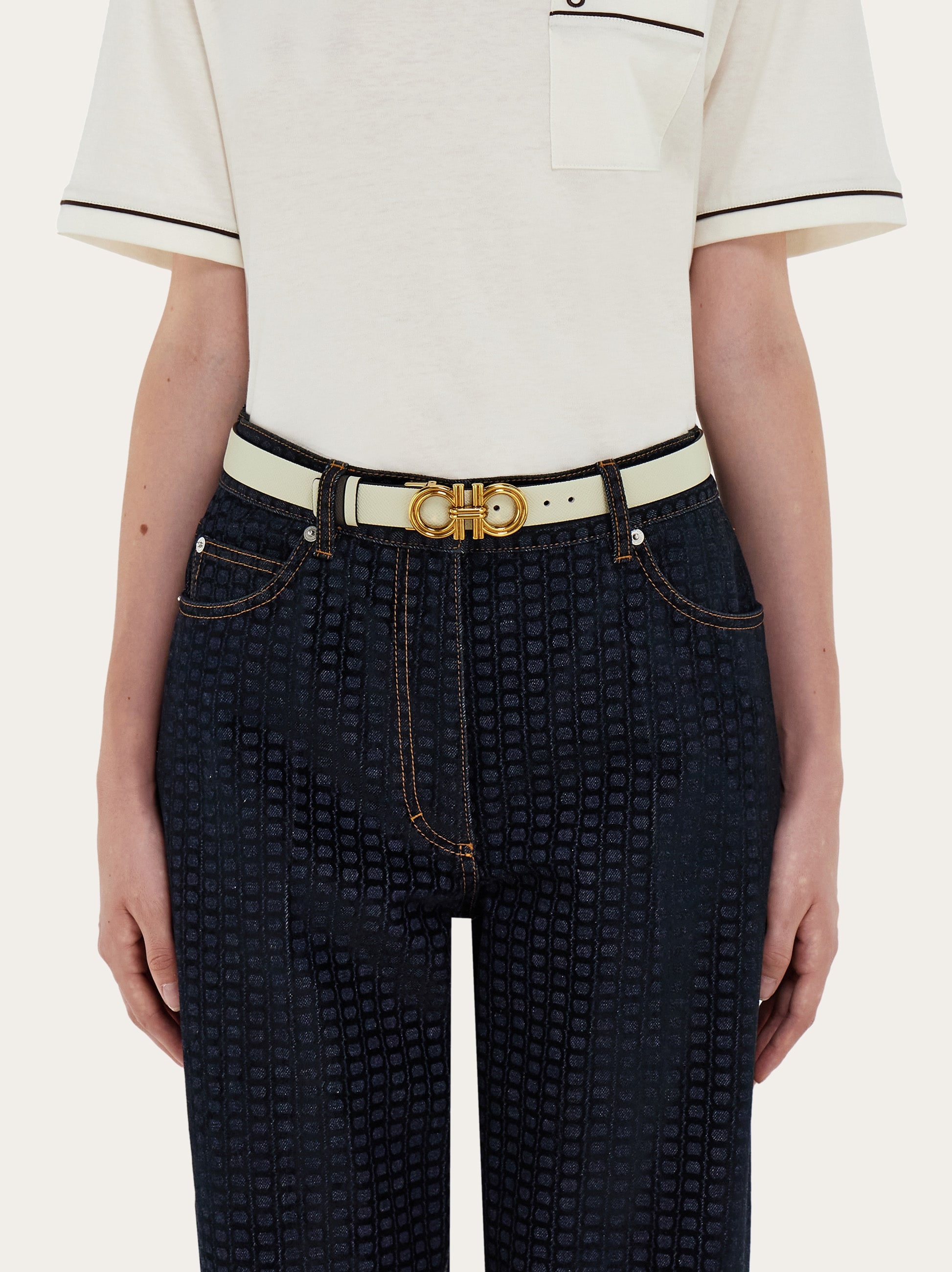 Reversible and adjustable Gancini belt - Women | Ferragamo