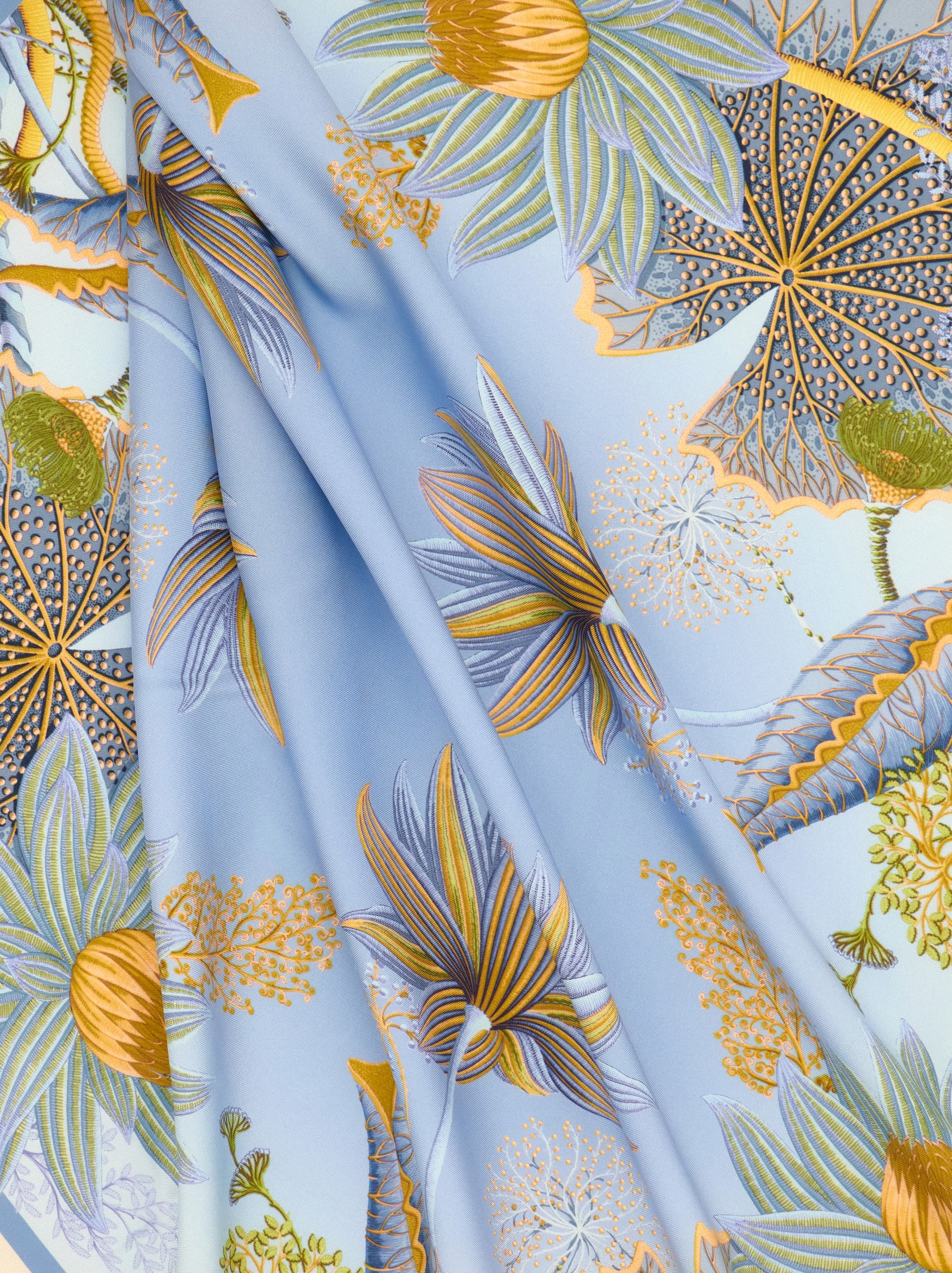 Water lilies print silk scarf - Women | Ferragamo
