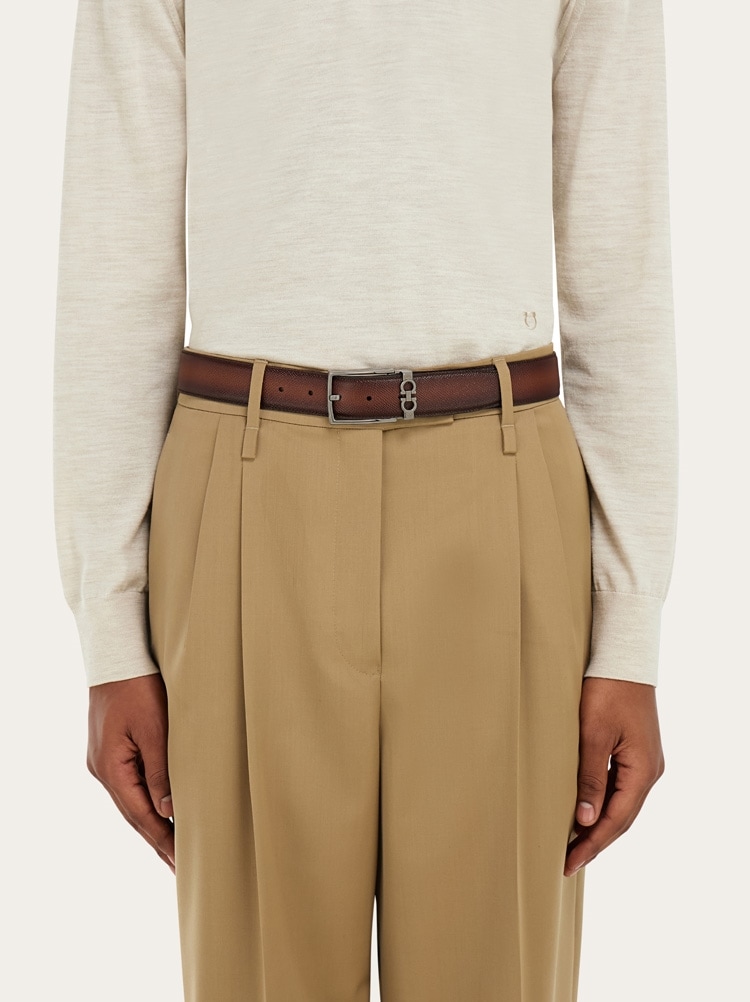 Reversible and adjustable Gancini belt Gallery image 4