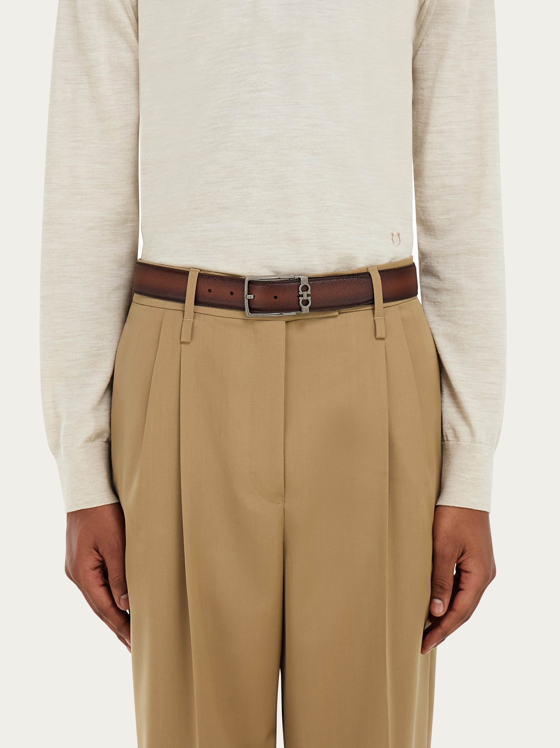 Reversible and adjustable Gancini belt - Men | Ferragamo