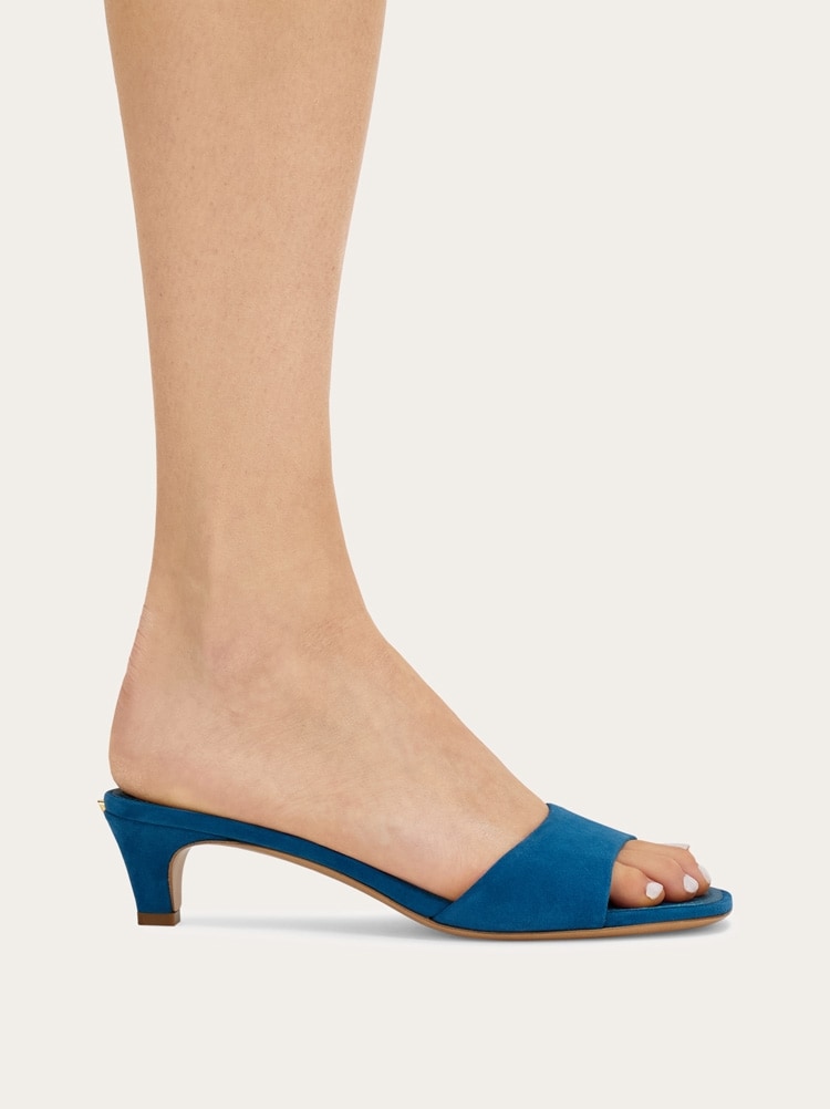 Slides Gallery image 4