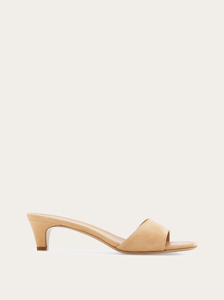 Low heeled mule Gallery image 1