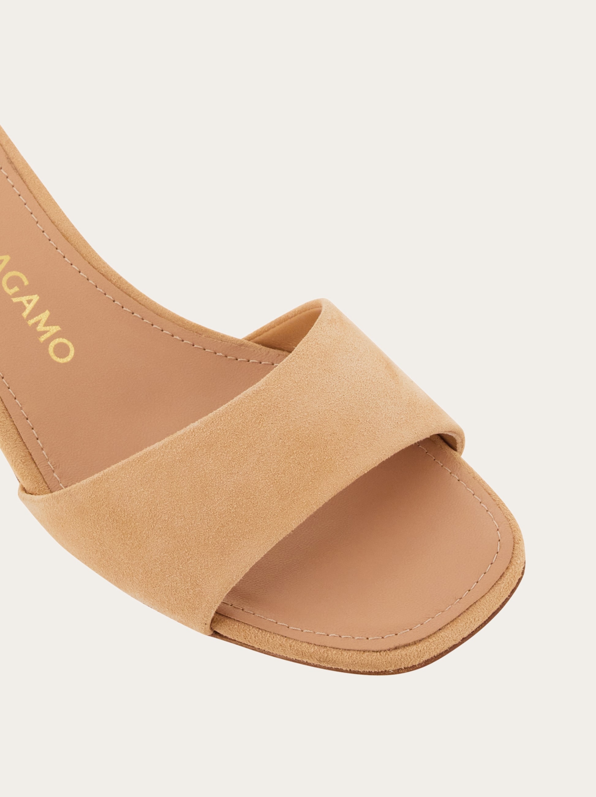 Low heeled slide - Women | Ferragamo