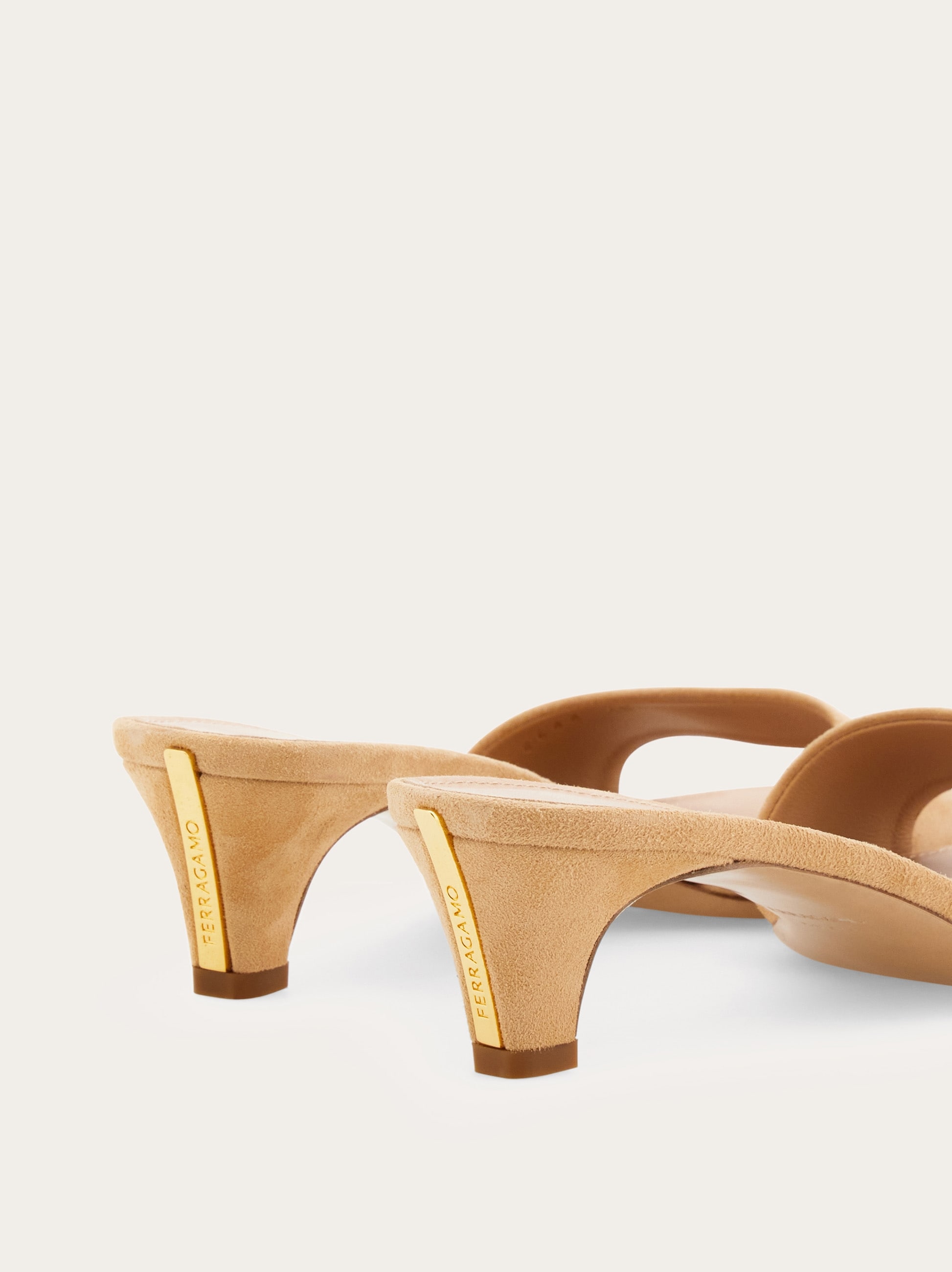 Low heeled slide - Women | Ferragamo