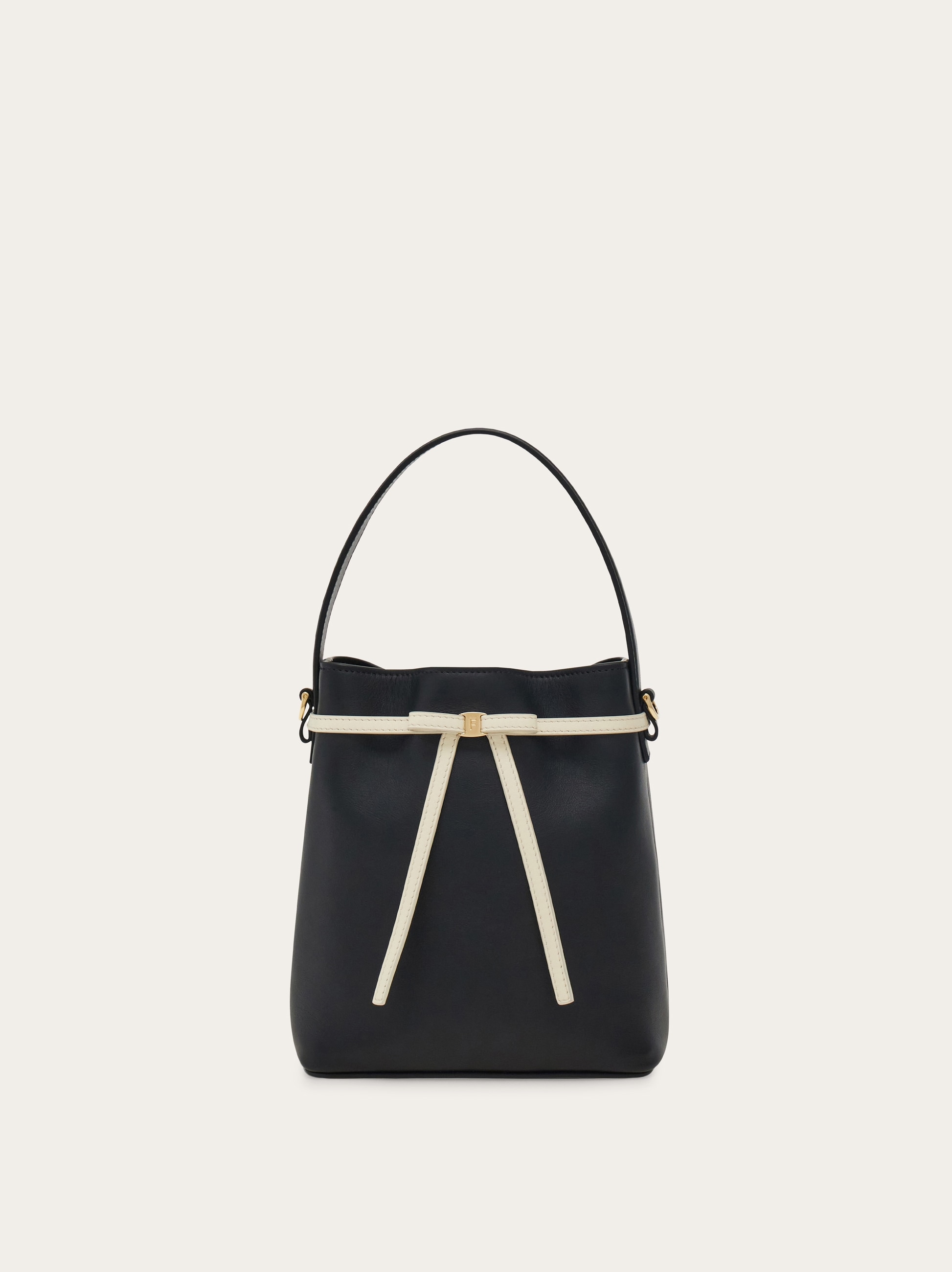 バケットバッグ - ウィメンズ | Ferragamo