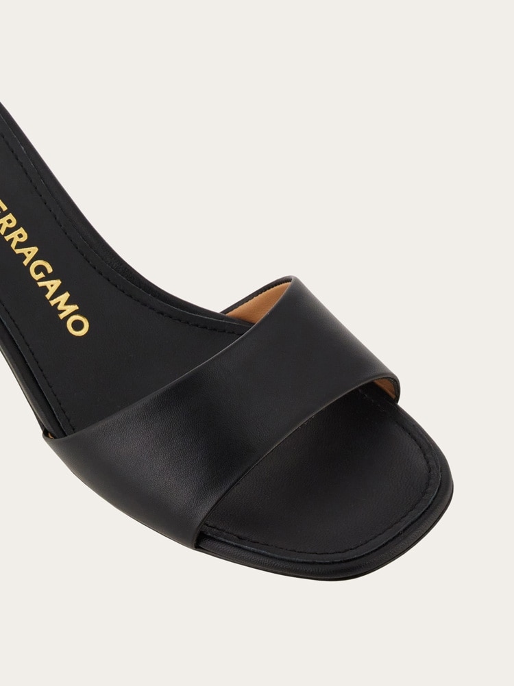 Slides Gallery image 5