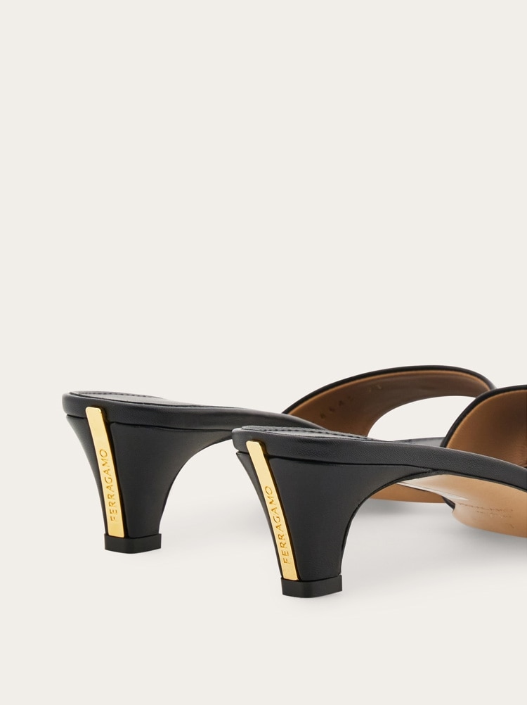 Slides Gallery image 6