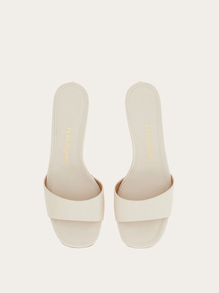 Low heeled mule Gallery image 3