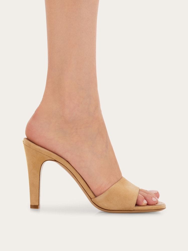 Slides Gallery image 4