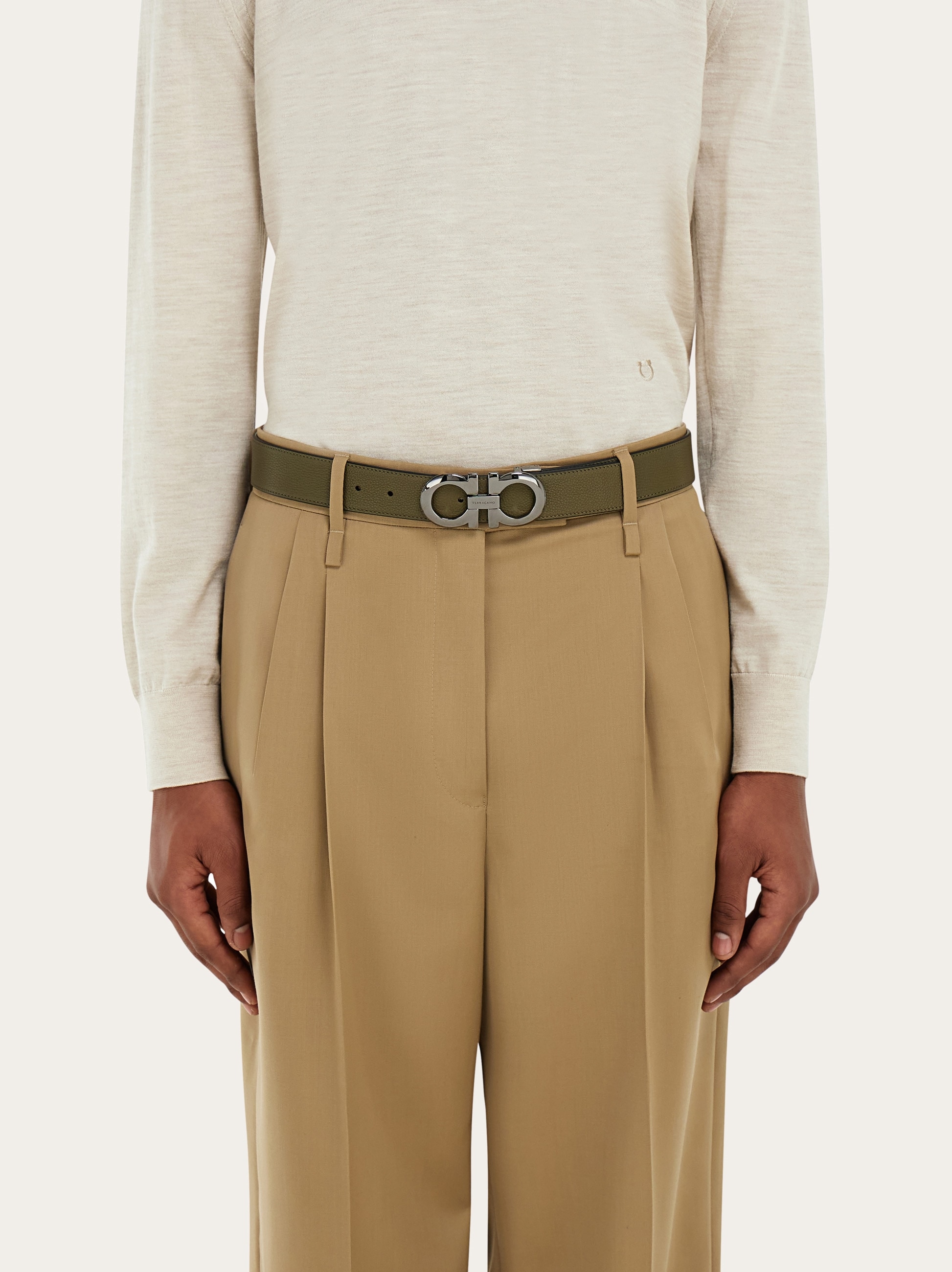 Reversible and adjustable Gancini belt - Men | Ferragamo