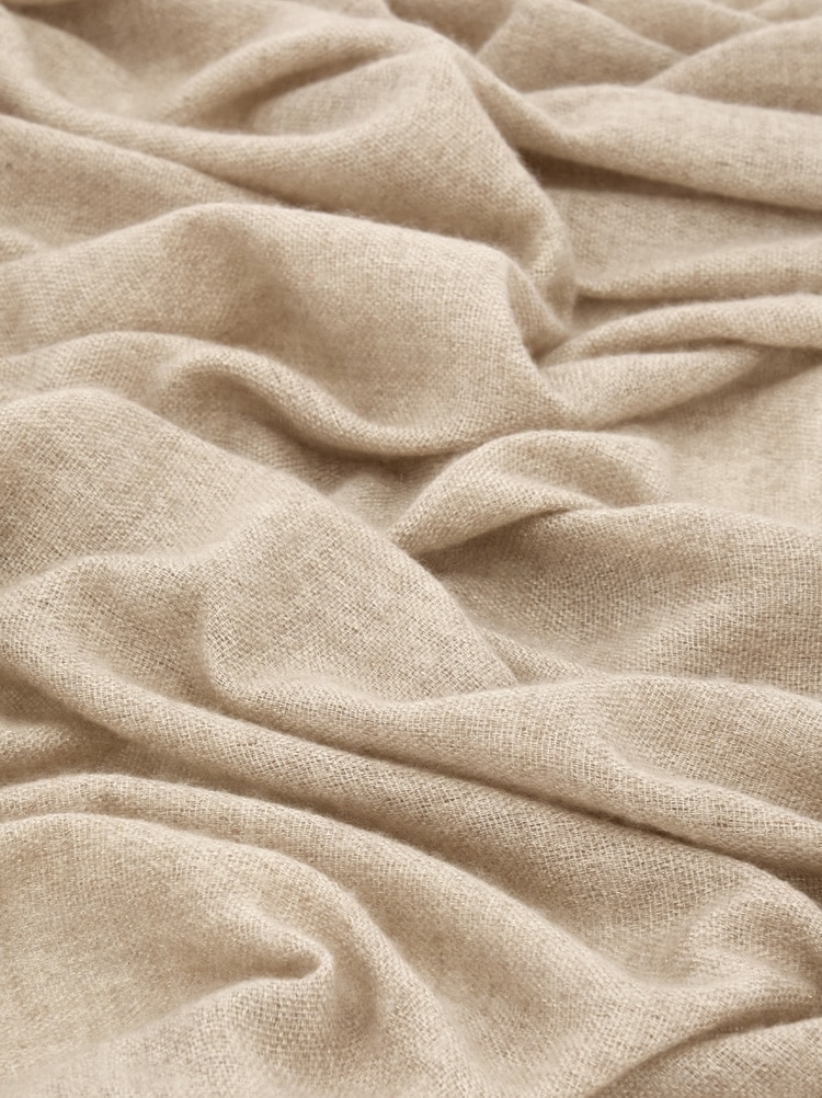 Stole with lurex thread Gallery image 2