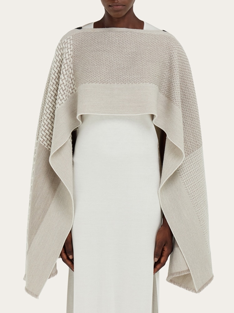 Capa jacquard Gallery image 3