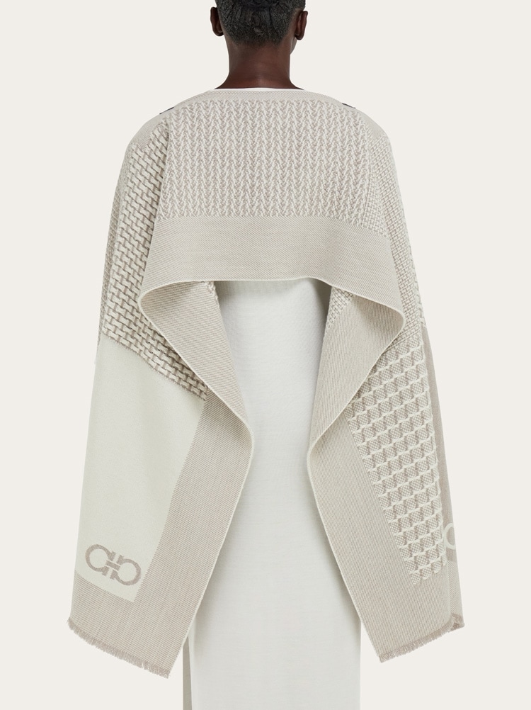 Capa jacquard Gallery image 5