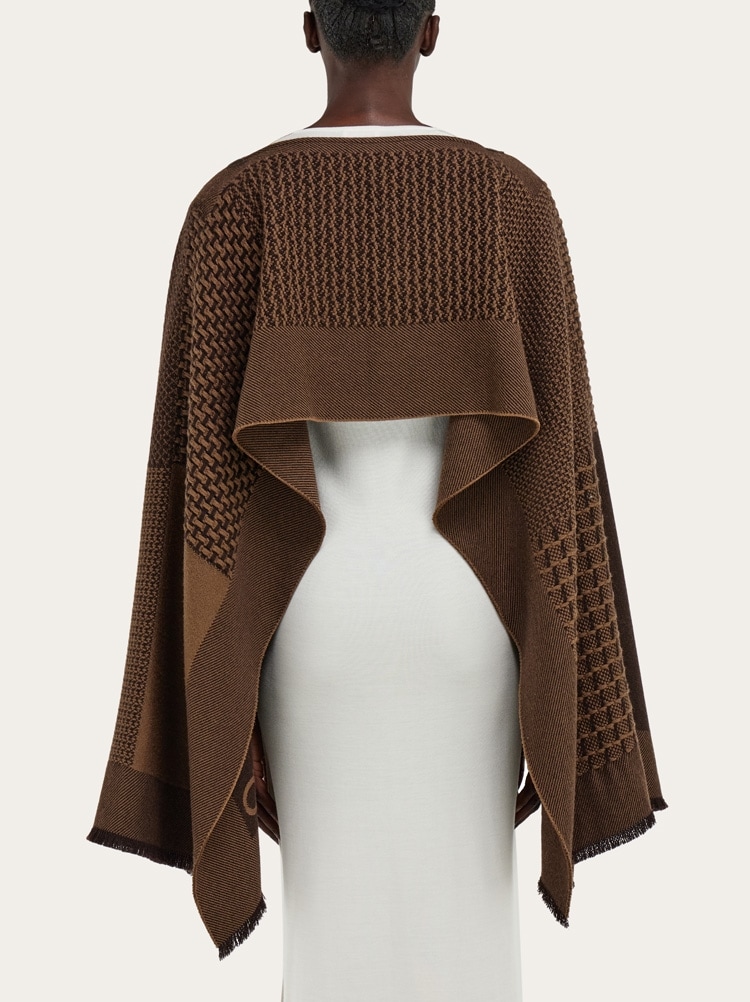 Jacquard cape Gallery image 5