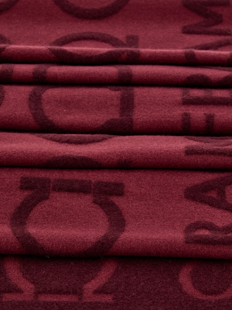 Gancini jacquard scarf Gallery image 6