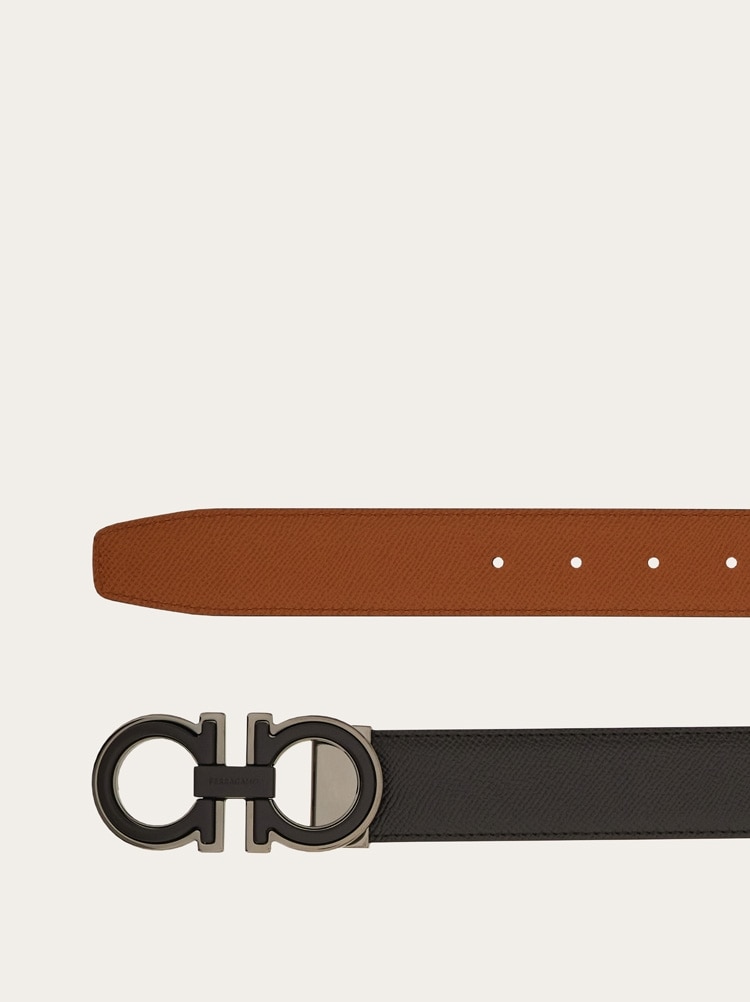 Reversible and adjustable Gancini belt
