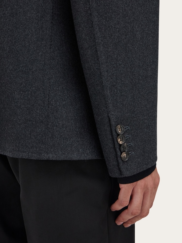 Single breasted blazer Gallery image 5