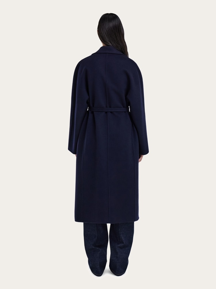 Single breasted coat Gallery image 3