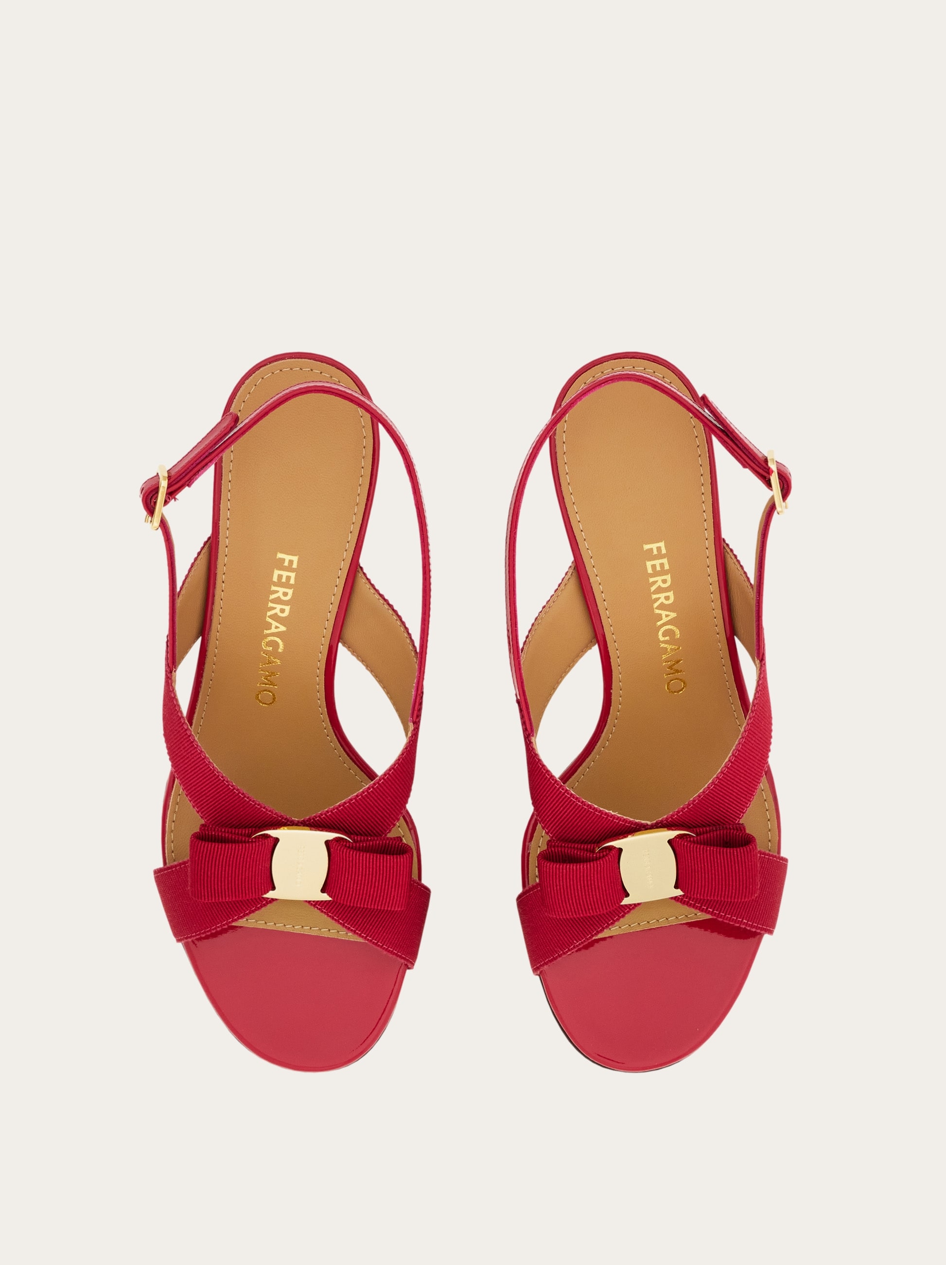 ヴァラ リボン サンダル - ウィメンズ | Ferragamo