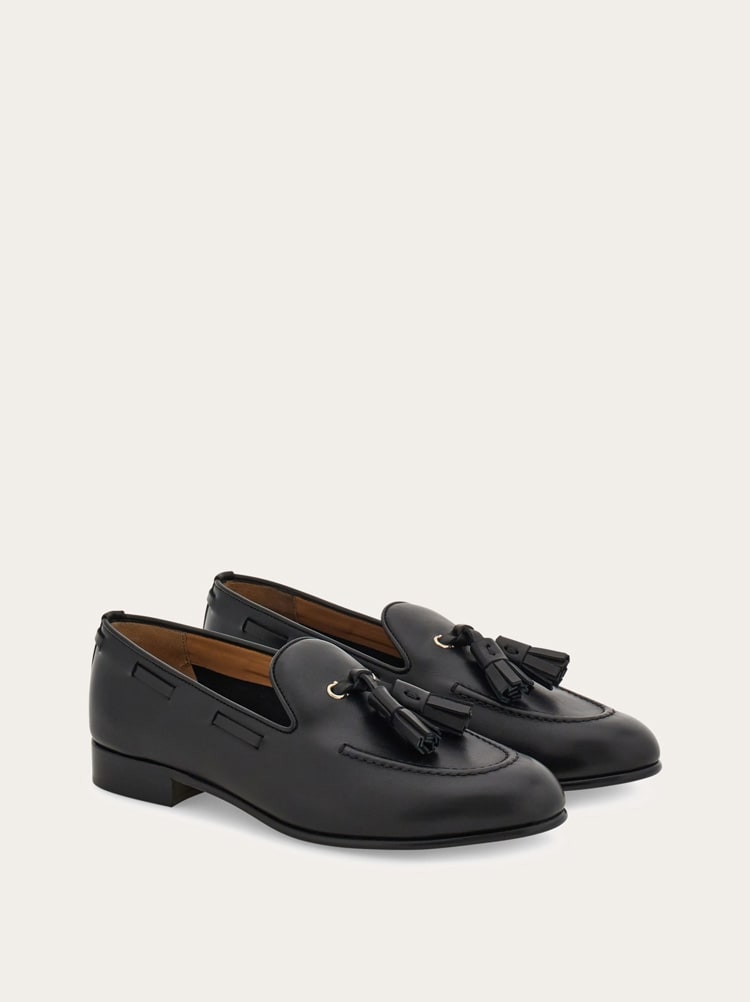 Loafer with tassel detail Gallery image 2