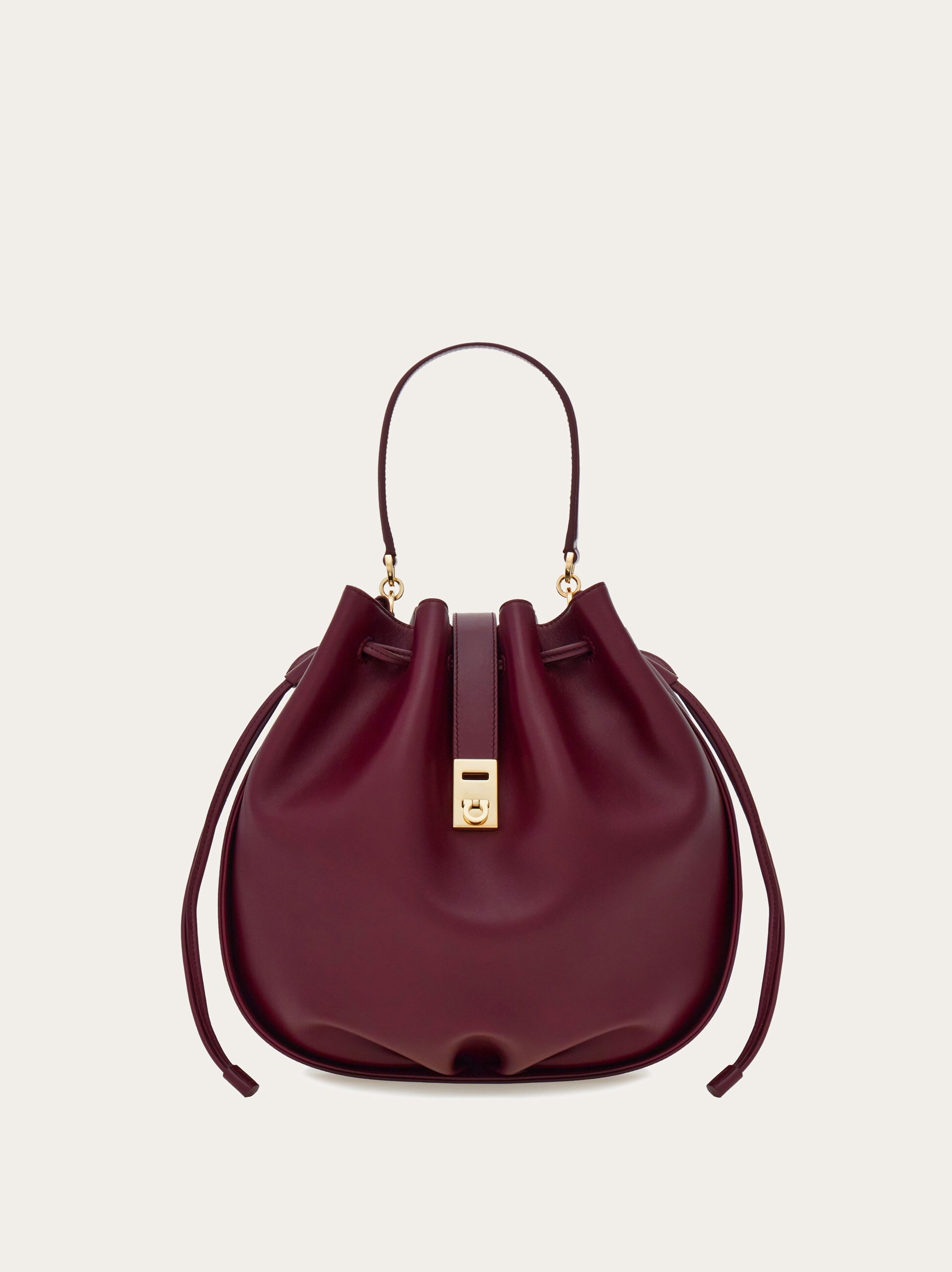 Hug バックル ドローストリングバッグ - ウィメンズ | Ferragamo