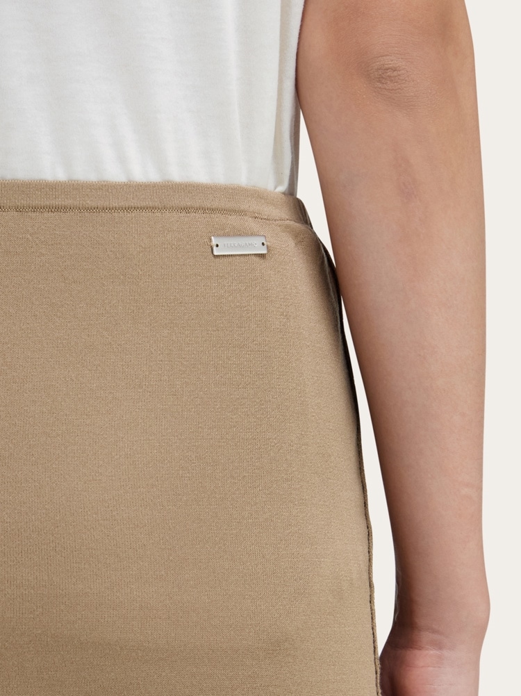 Falda con flecos Gallery image 6