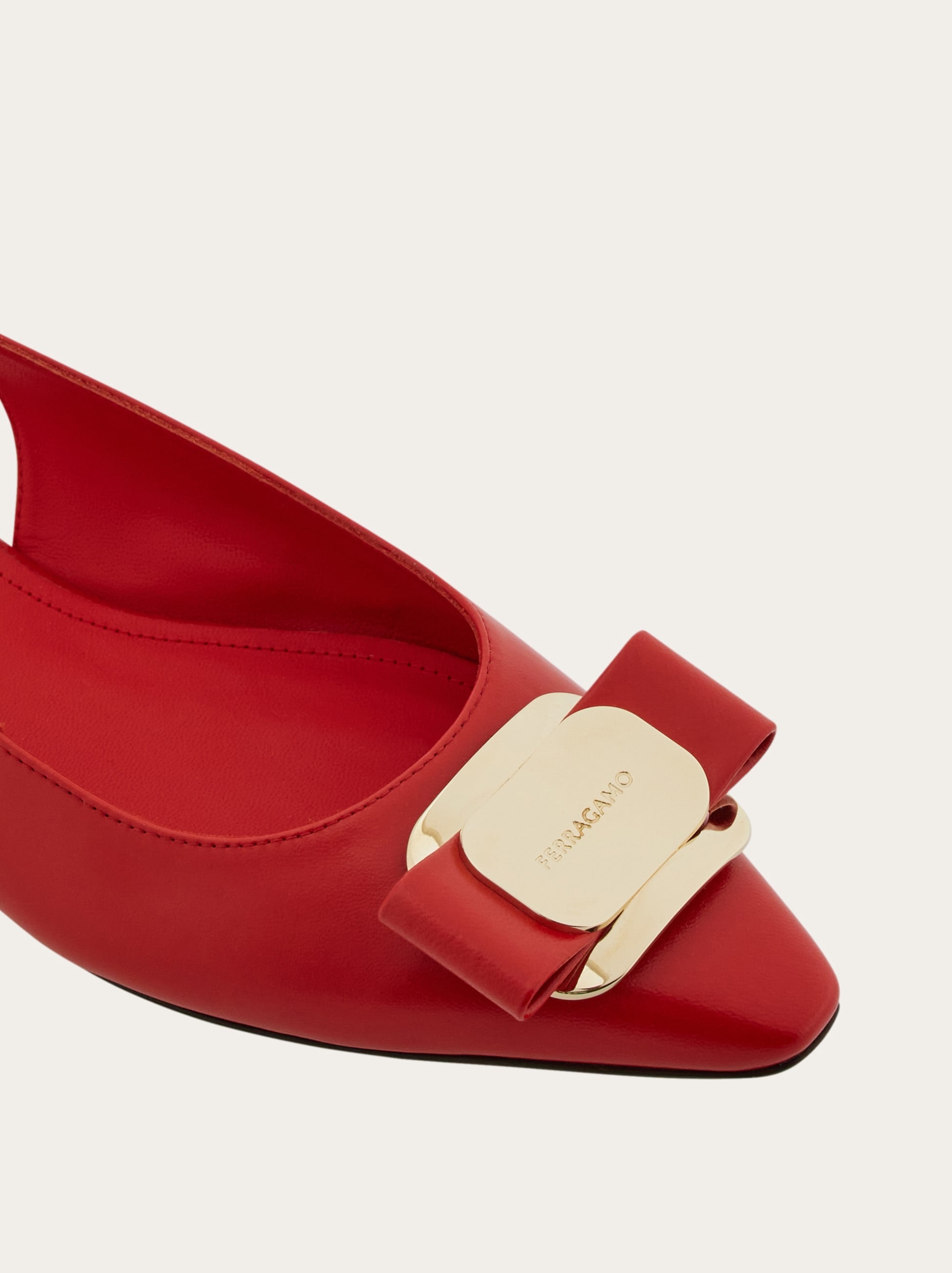 New Vara plate flat slingback - Women | Ferragamo