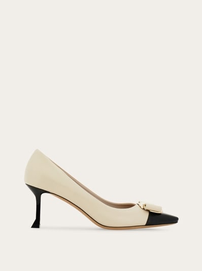 Ferragamoパンプス FERRAGAMO パンプス ブラック ヴァラリボン 575970 – LE CHIEN