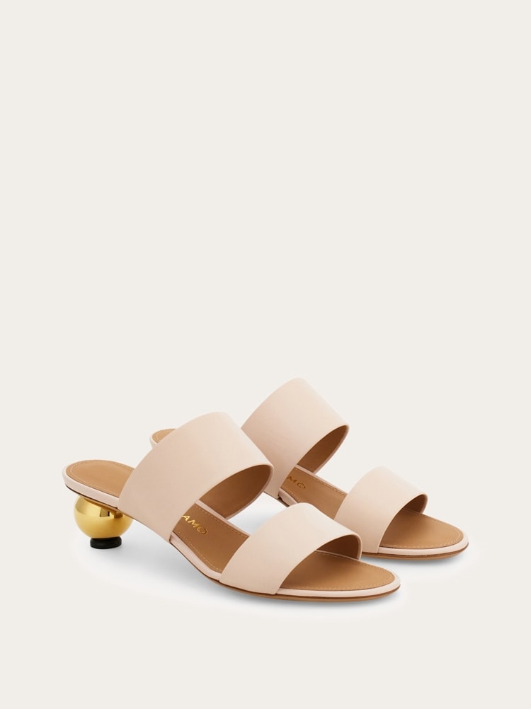 Sandale talon sculpture Gallery image 2