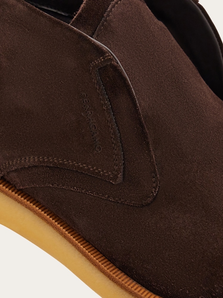 Slip on desert boot Gallery image 6