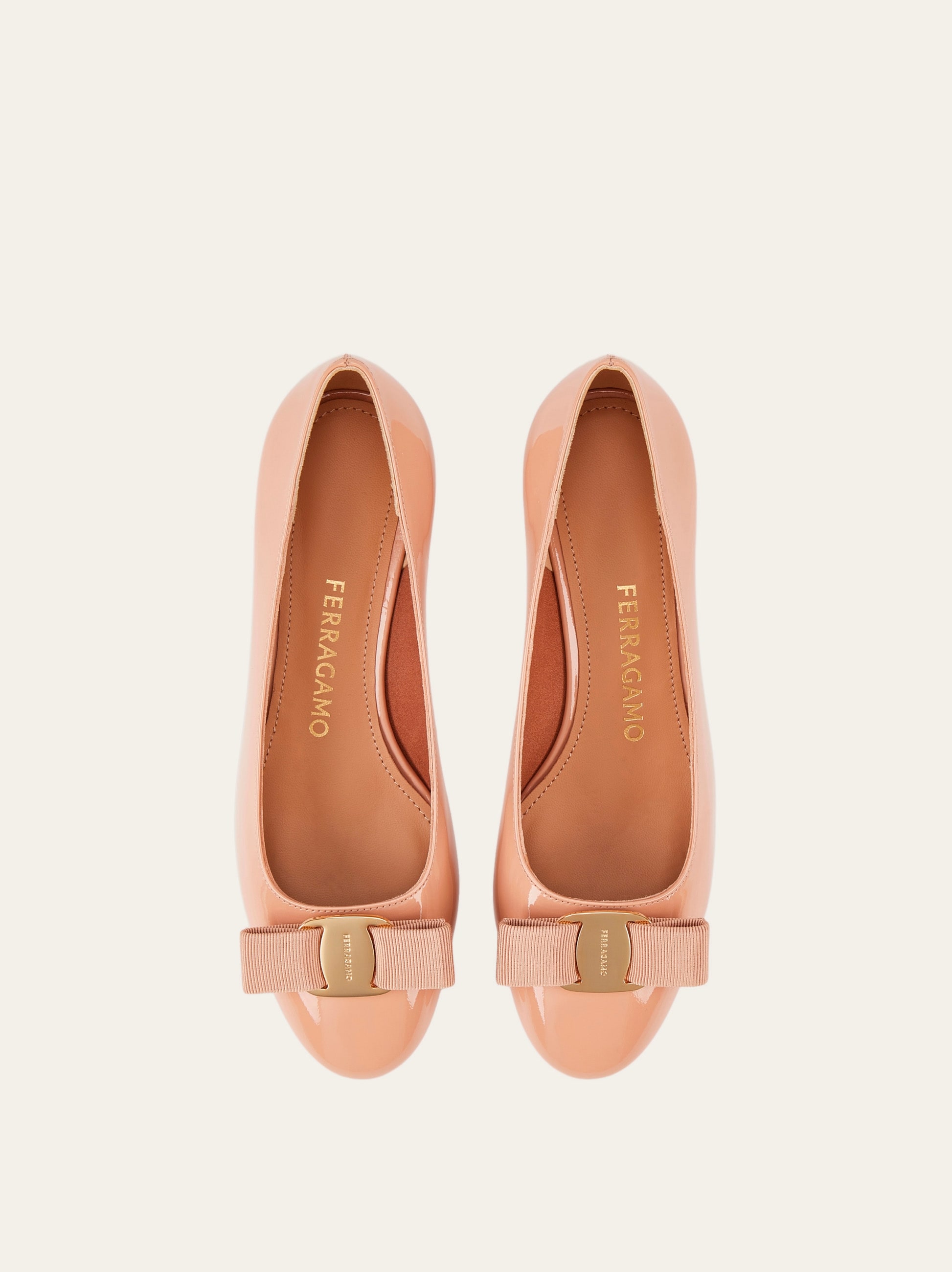 Vara pump - Women | Ferragamo