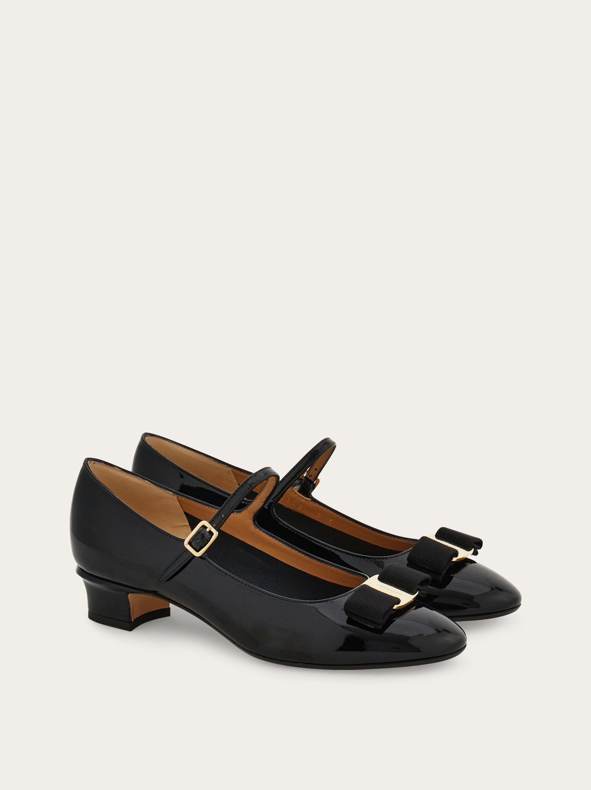 Vara bow Mary Jane - Women | Ferragamo