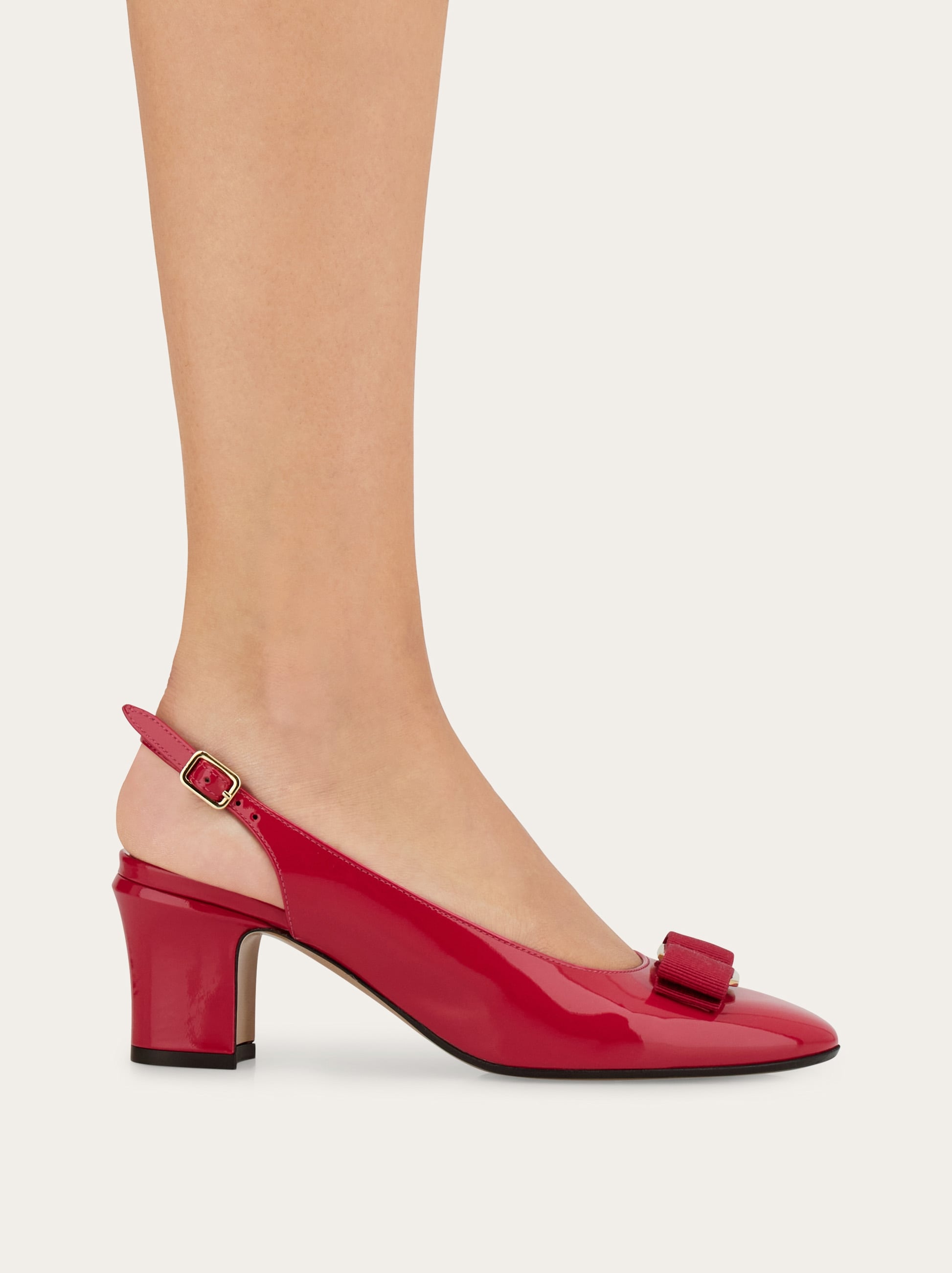 ヴァラ リボン スリングバック - ウィメンズ | Ferragamo