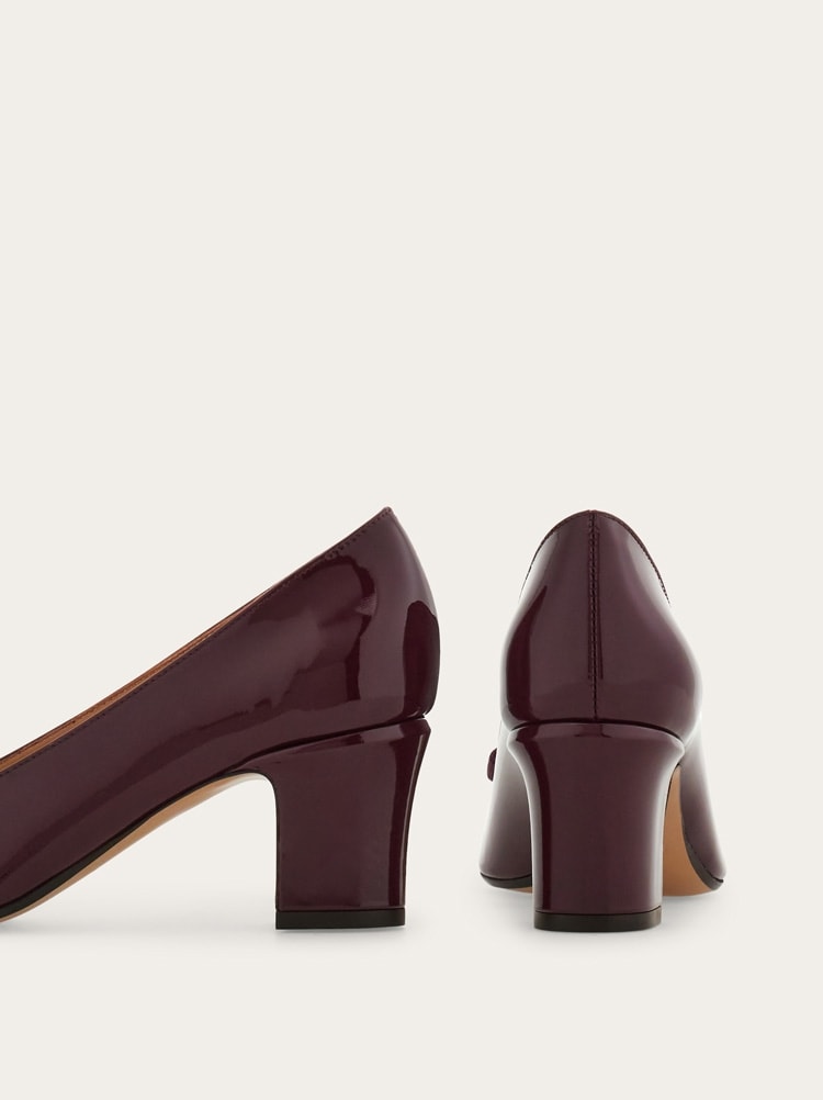 Salvatore Ferragamo BOUTIQUE ヴァラリボン パンプス ヴァラ・リボン パンプス - ウィメンズ | Ferragamo